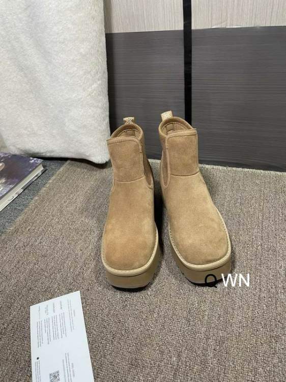 Picture of UGG Shoes _SKUUGGsz35-40WN100119831